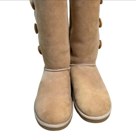 UGG Women's Beige Sheepskin Button Boots - Picture 6 of 7